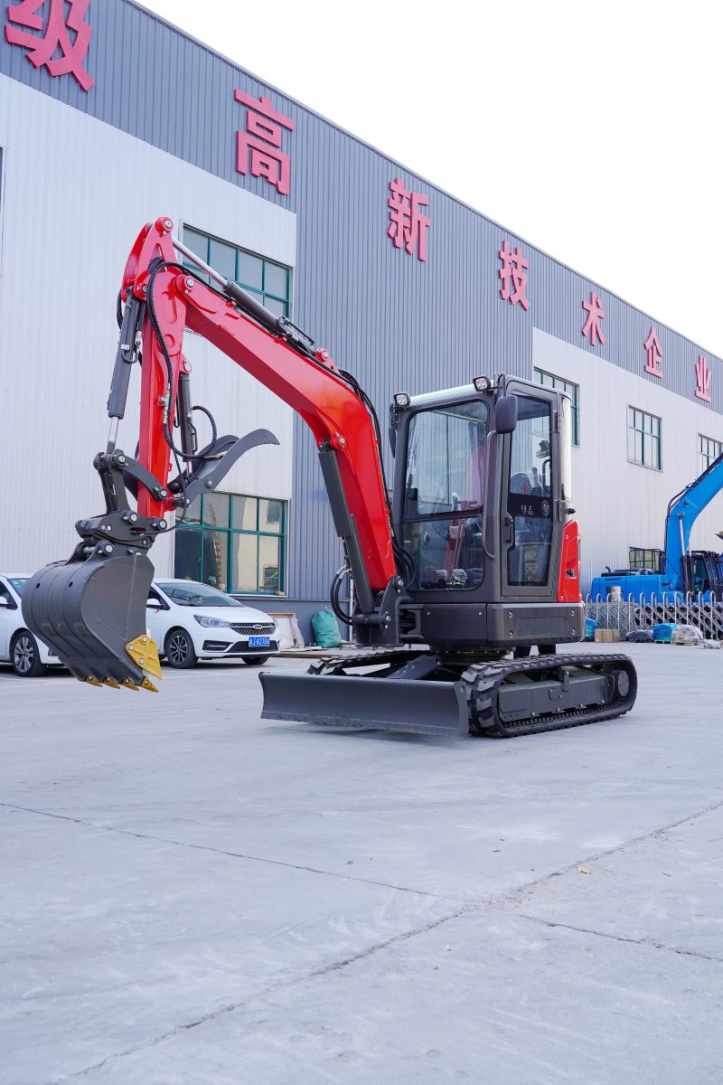 3.5 Ton Mini Excavator Front View